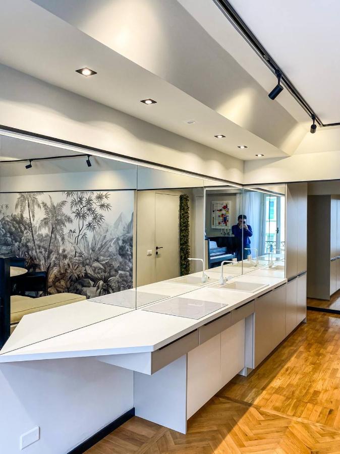 Exclusive Top Floor 2-Bedroom Flat Milano Eksteriør billede