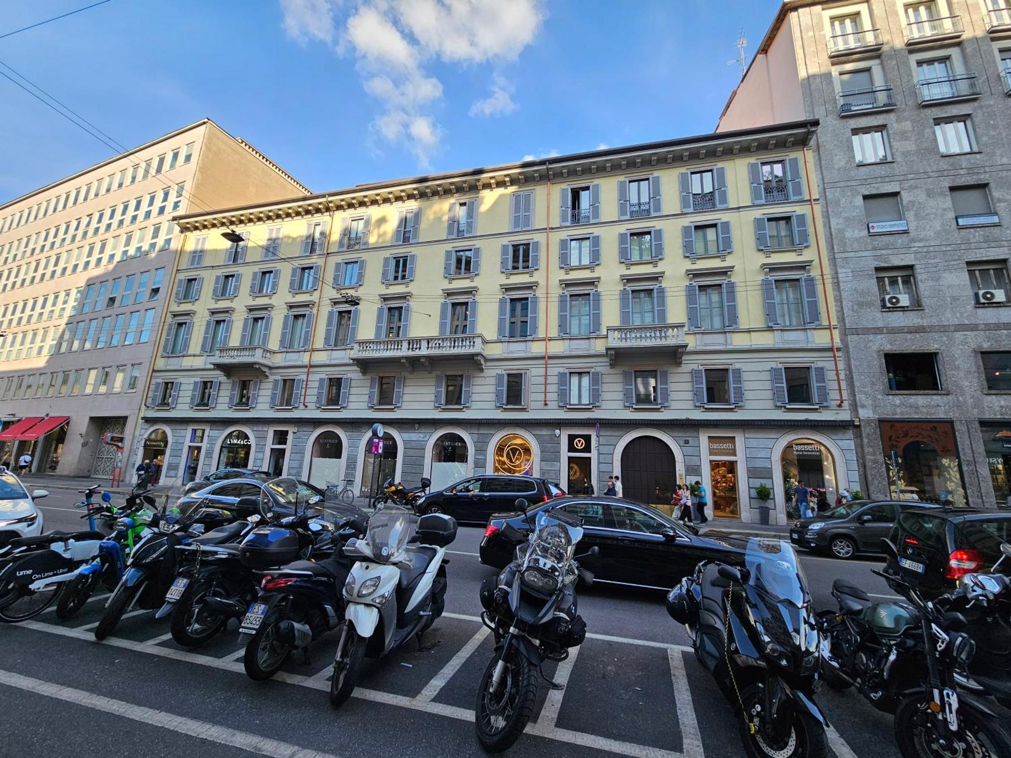 Exclusive Top Floor 2-Bedroom Flat Milano Eksteriør billede